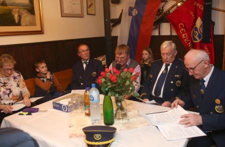 ZŠAM OBČNI ZBOR 12 FOTO LJUBO VUKELIČ